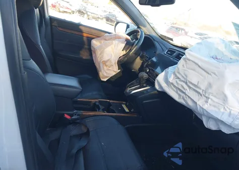 2021 Honda Cr-V Awd Touring z USA, uszkodzony, nr VIN 2HKRW2H90MH627360